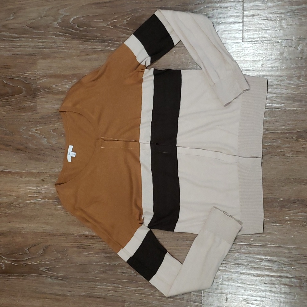 (L) GAP Striped Color Block Neutral Casual Cottagecore Bold Classic Soft Daily